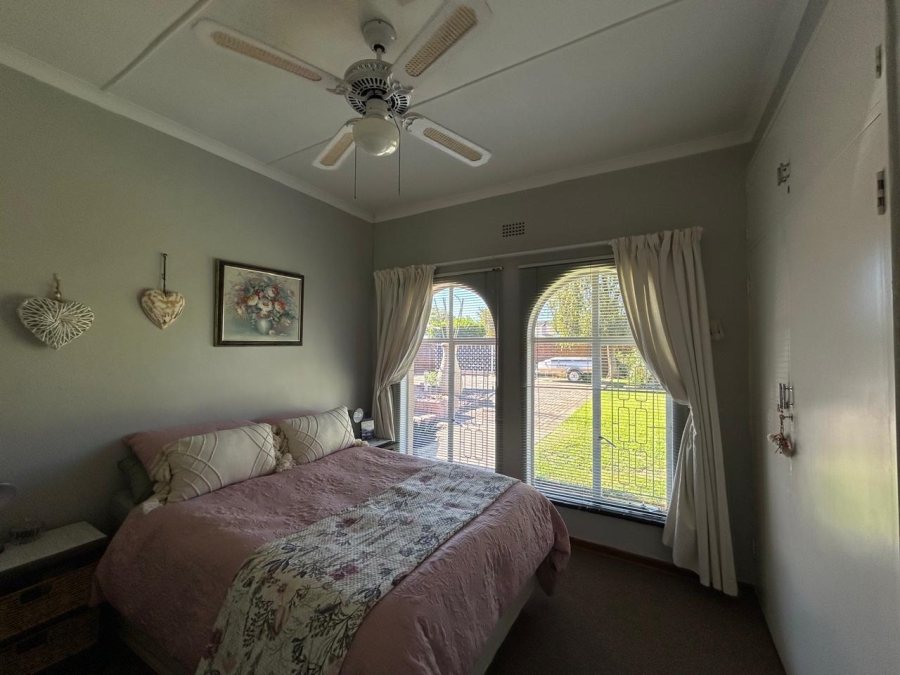 4 Bedroom Property for Sale in Monument Heights Northern Cape